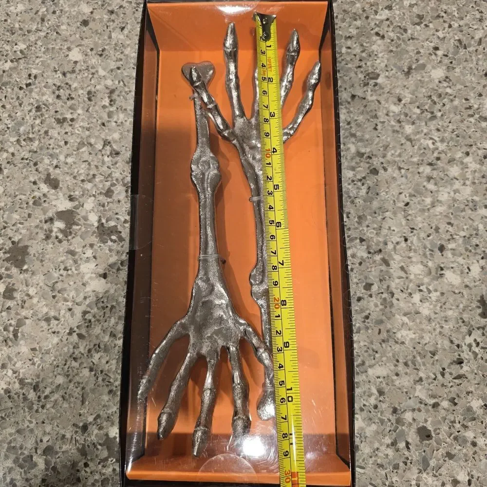 New Halloween 2 Pc. Cast Aluminum Skeleton Hands ‎ Salad Serving Set